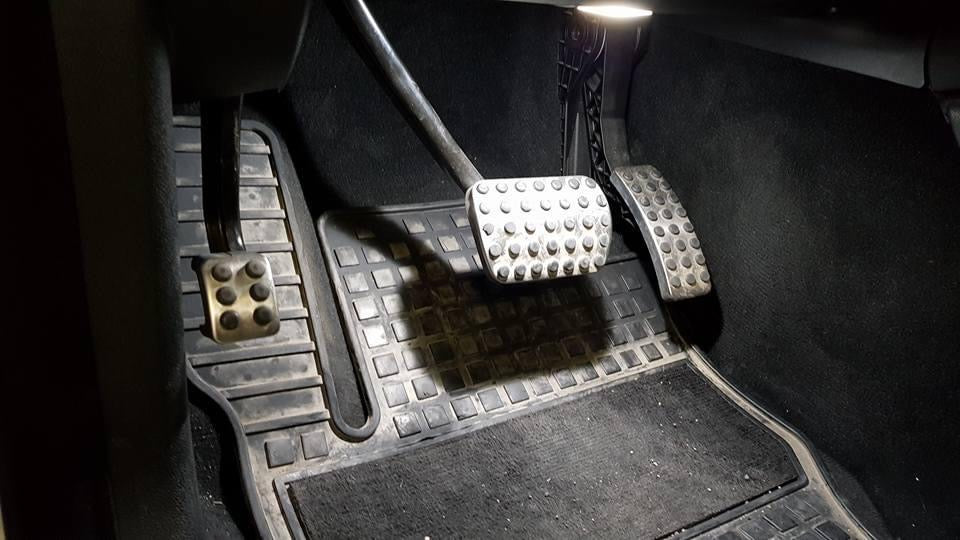 MERCEDES M-Class (W164) Facelift 2005-2011 LED upgrade set with bi-xenon headlights