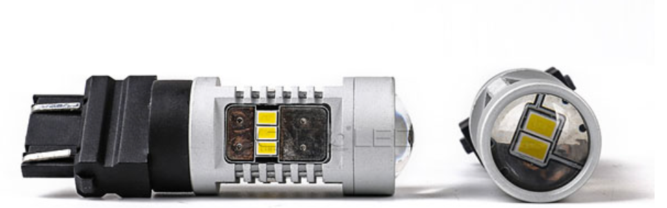 P27/7W - 3157 LED weiss 2 Stk.