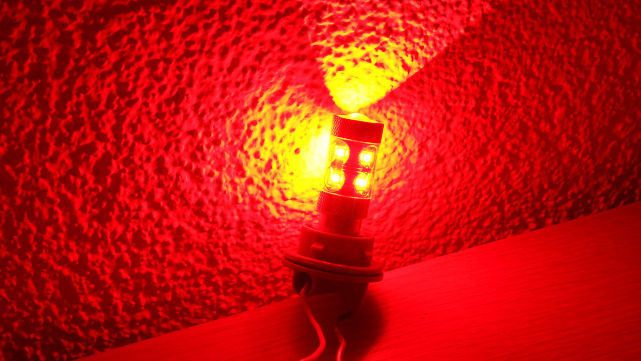 P21W LED red Super CANBUS Swiss Made 12-24V brake light BA15S, 1 set