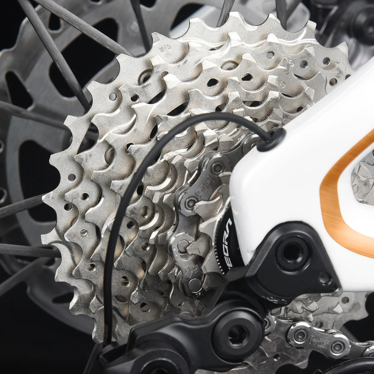 SAVA Dream Maker Full Carbon Fiber Bike Strap SHIMAN0 Di2 8170 24 Speed Hydraulic Disc Brake High End Race Class Road Bike